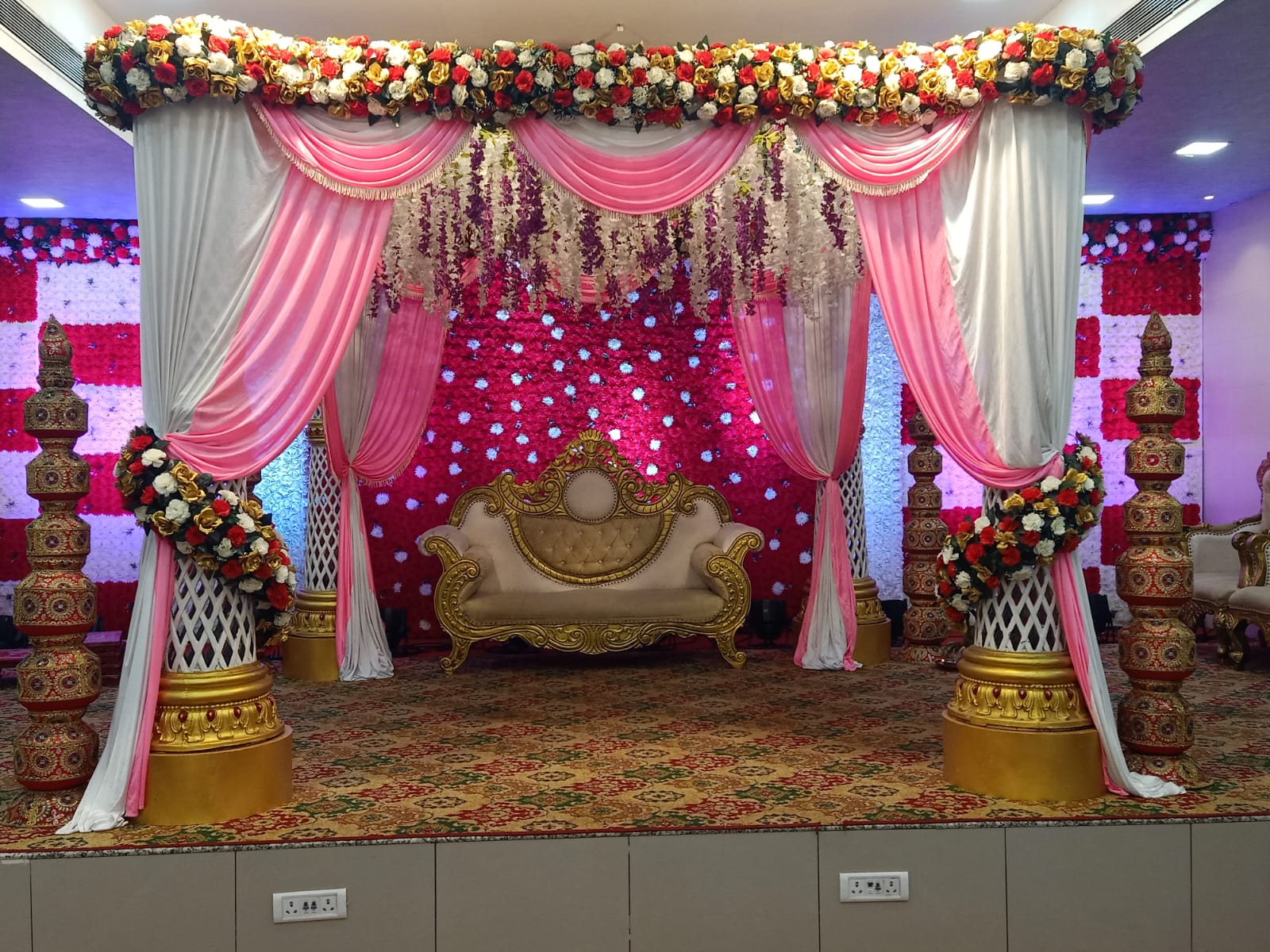 Theme Decor